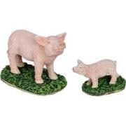 Pigs and piglets 2 stuks l5xb3xh4cm