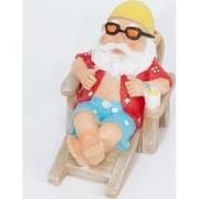 Tuinkabouter op deckchair