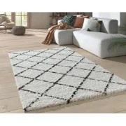 Candy Diamond Hoogpolig Crème / Zwart vloerkleed - Geruit - 120 X 170 ...